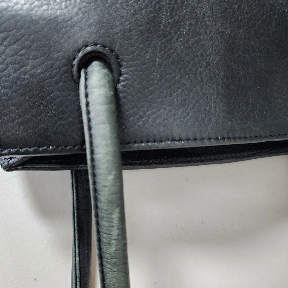 Vintage Fossil Black Pebbled Leather Shoulder bag Hand bag Purse 75082 11X11
